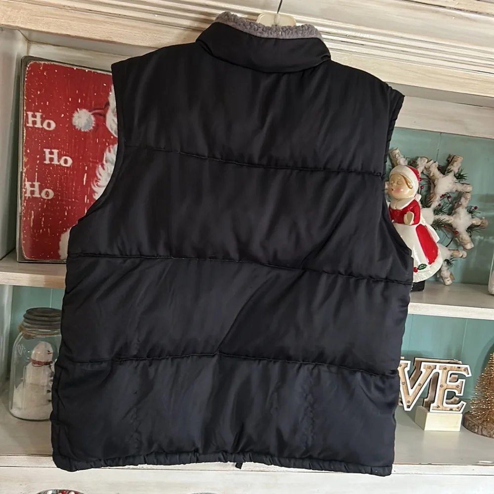 Gymboree Boys 10/12 Black puffer vest